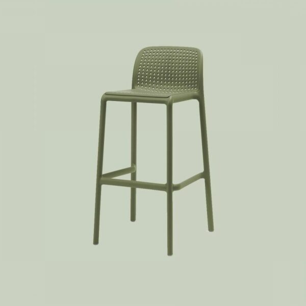 taburete alto lido nardi con asiento perforado apilable de exterior color verde agave