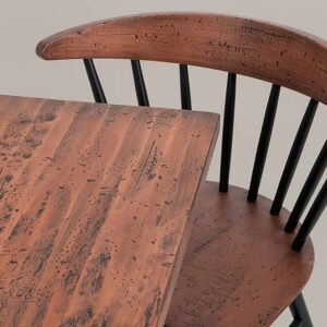 Tablero de mesa de pino macizo desgastado y patinado de aspecto usado Ant